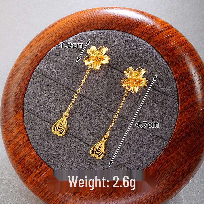 Brincos de Imitação de Ouro Areia de Alta Qualidade: Design de Borla Duradouro para Mulheres, Acessórios de Cobre Transfronteiriços