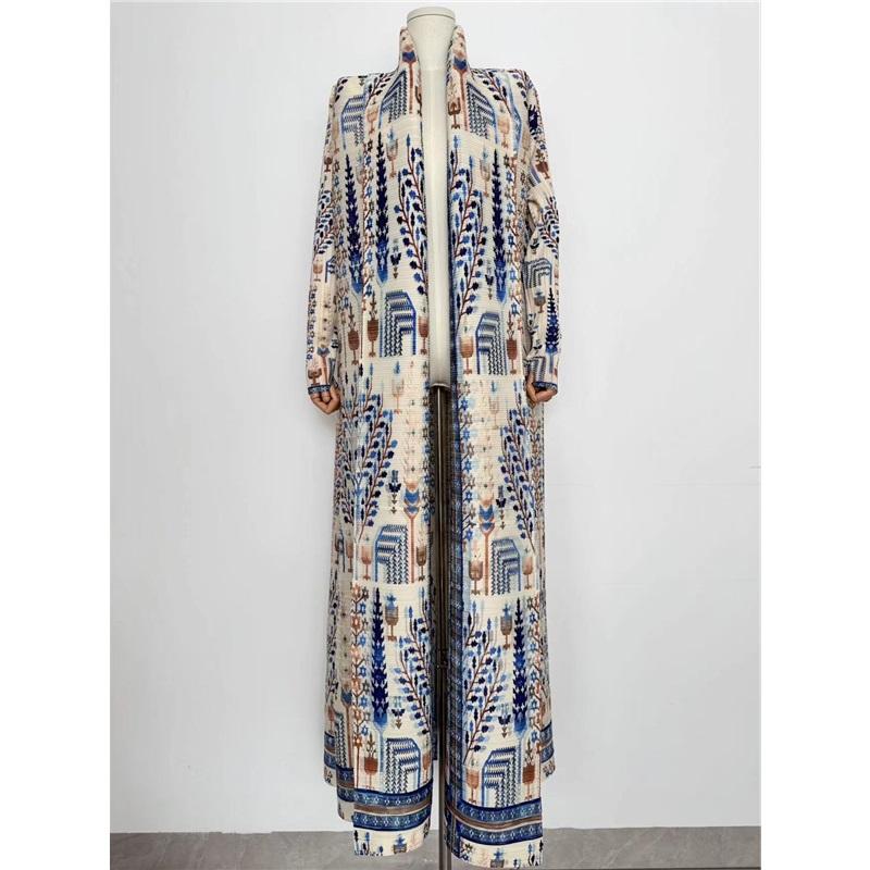 Long Gown Pleated Fall Models Versatile Trench Coat Coat Cape Print Women's Fashion