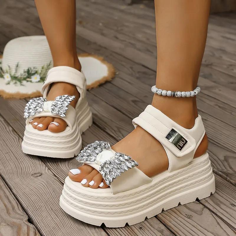 Fashion Bowtie Shiny Crystal Decor Flat Sandals Women Summer Thick Sole Chunky Platform Sandals Woman's Comfort Non Slip Beach Sandals