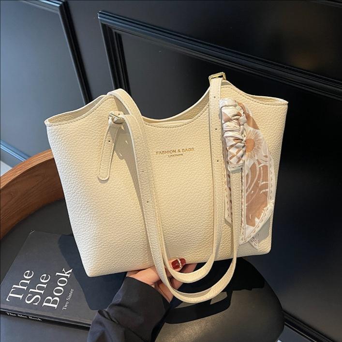 Fashion Large-capacity Tote Bag Women's New Casual Versatile Shoulder Bag