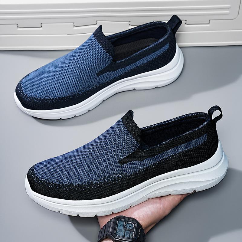 Large size men's shoes new mesh breathable comfortable soft sole casual sports shoes casual shoes