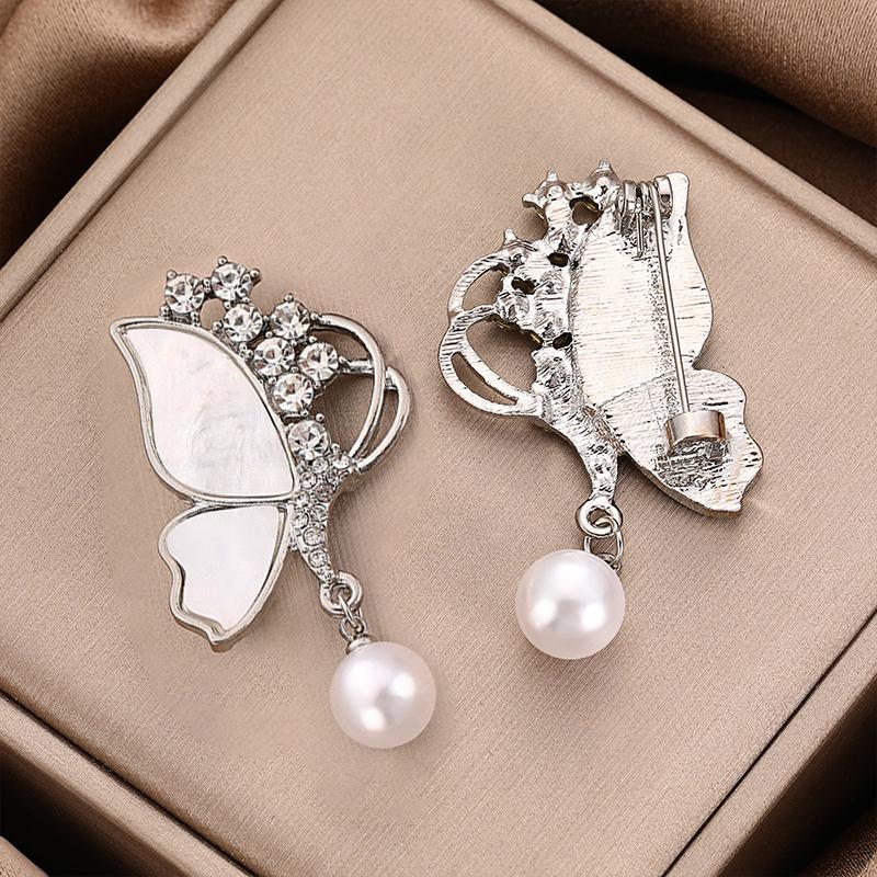 High-End Elegant Butterfly Brooch Fashionable Coat Clothing Accessory