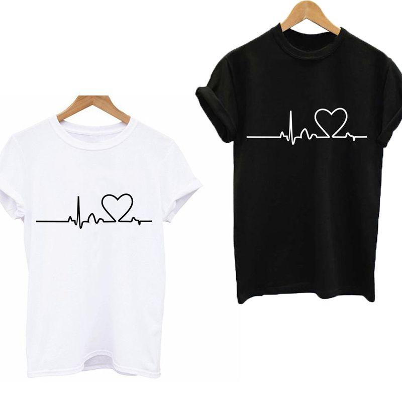 Hochwertiges Sommer Damen Rundhals T-Shirt mit Print und modischem Herzschlag-Design