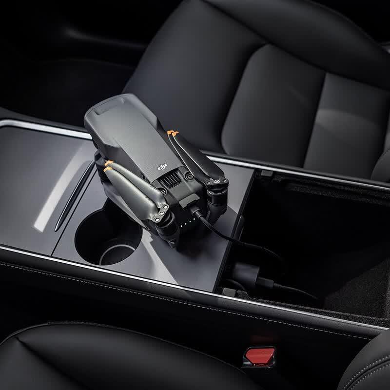 DJI 65W Car Charging Adapter