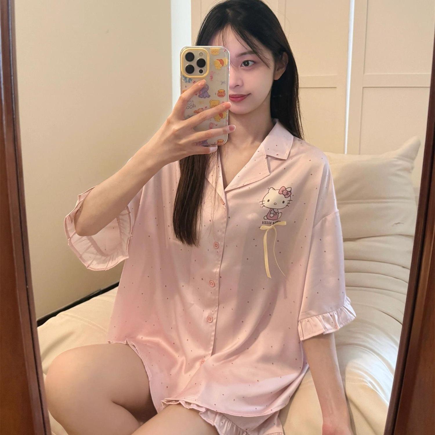 

Lace hellokitty pajamas women s summer new short-sleeved shorts Japanese student loungewear suit can be worn outside S [recommended weight 80-95]
