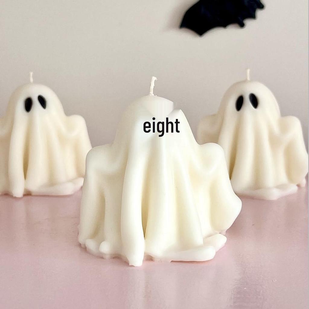 Handmade Halloween Ghost Scented Candle: Creative Atmosphere Souvenir