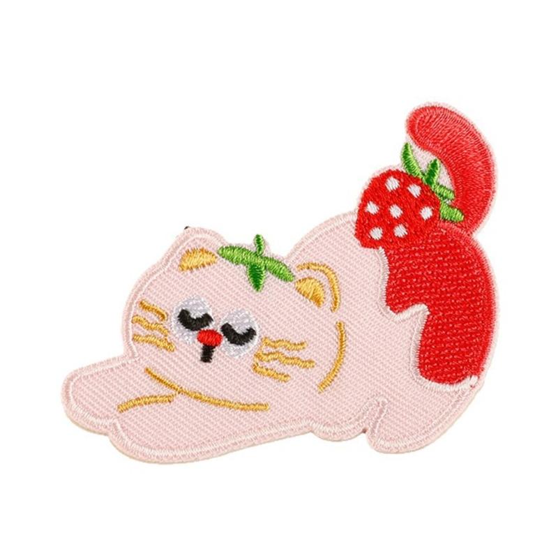7Pcs Strawberry Animal Iron On Fabric Patches Applique For Clothing Jackets Bag Hat Sewing Adhesive Embroidered Applique