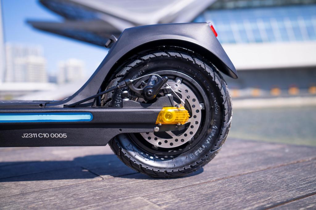 JOYOR C10 Electric Scooter 48V 10.4Ah Battery, 500W Motor, 10 Inch Tires, 30-40KM Range, NFC Unlocking Foldable E-Scooter