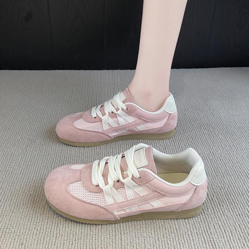 

Breathable and versatile 2025 new soft-soled not tired feet women s mesh explosion super fire mesh shoes German training shoes Forrest Gump white shoe 40 розовый