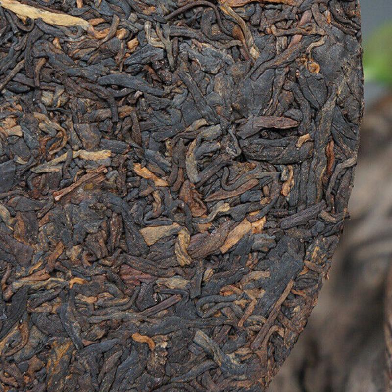 Big Snow Shang Pin Golden Ribbon * 2017 Yunnan Xiaguan Puer Ripe Pu-erh Tea 357g