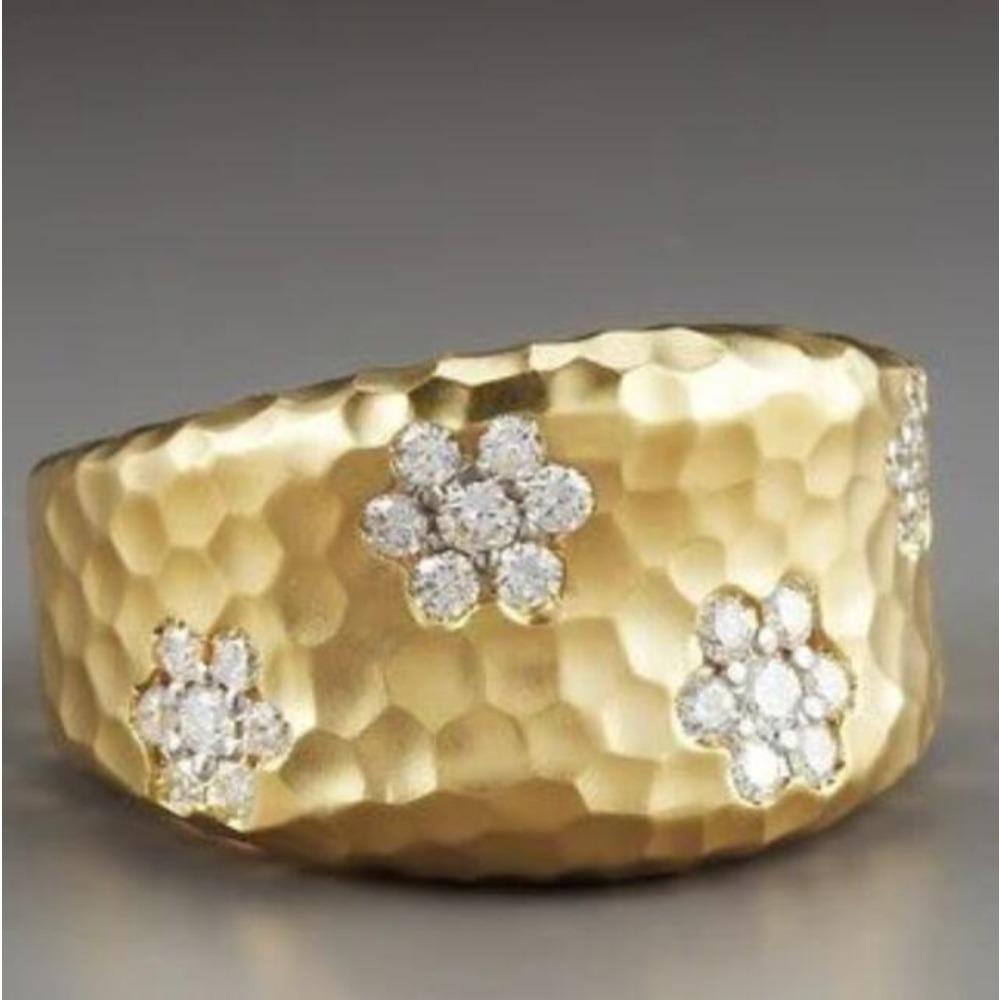 Gorgeous Luxury Rings for Women Wedding Engagement Accessories Unique Female Ring Fashion Jewelry Gifts