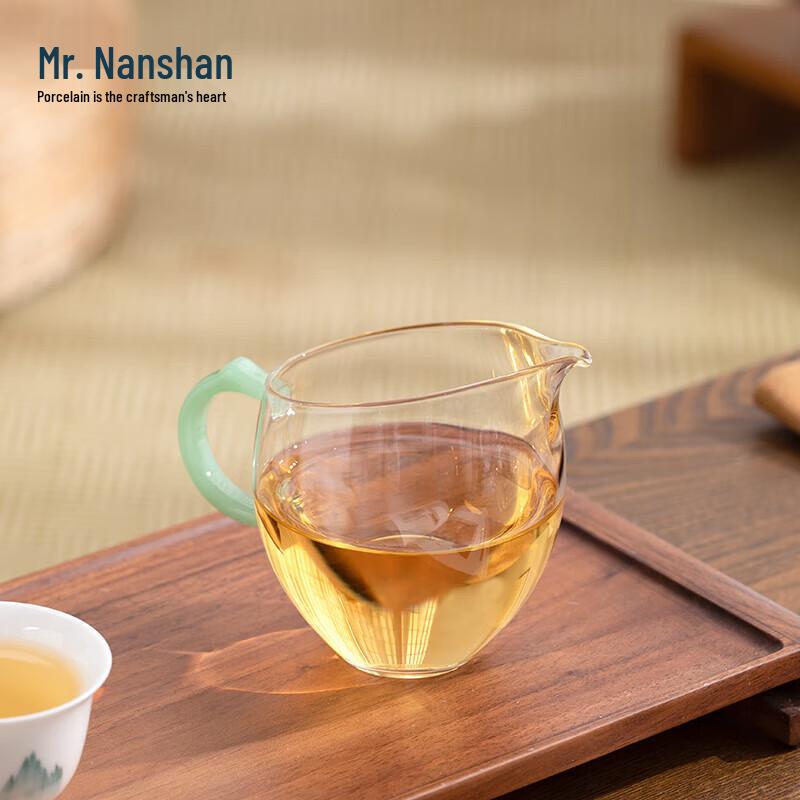 

Nanshan Kung Fu Tea Glass Fair Cup