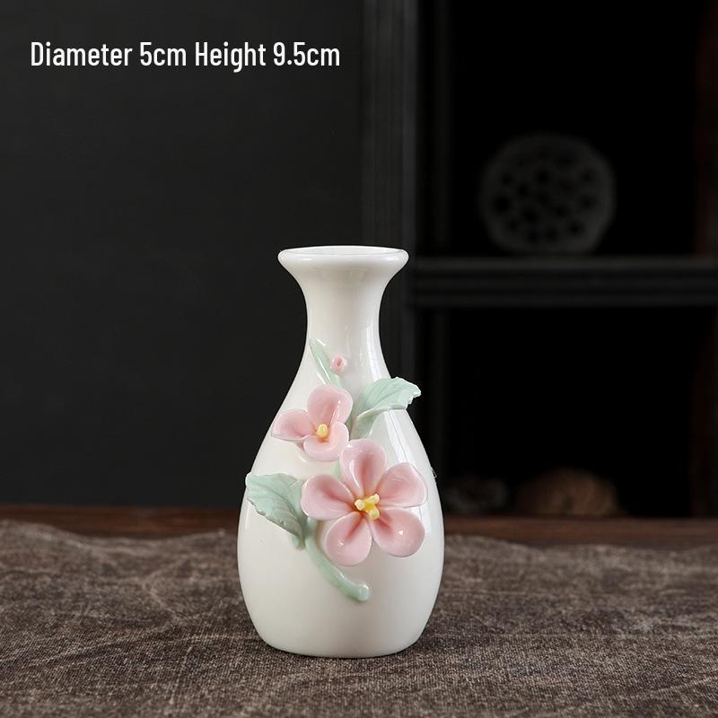 New Handmade Ceramic Pinch Flower Vase for Floral Arrangement and Home Decor