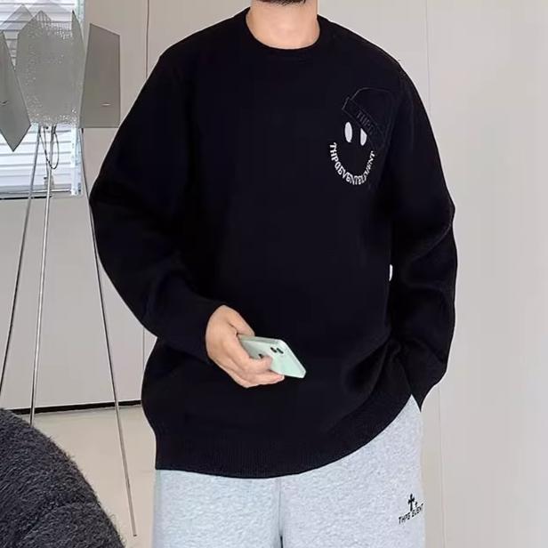 

Wrinkle-resistant large size men s lightweight moisture wicking sweater -Round neck, loose fit, fashionable trend of thickening and warmth XL чорний