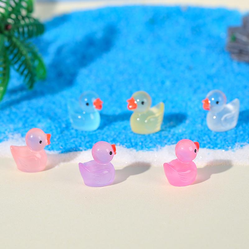 Glowing Luminous Duck Figurines - Colorful Resin Micro-Landscape Ornaments
