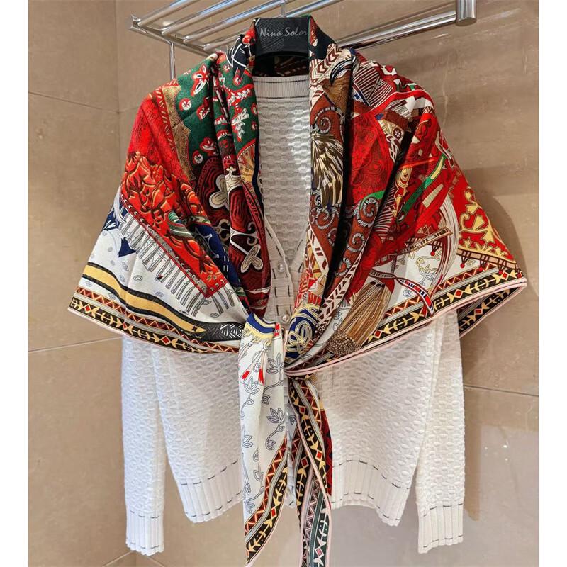 NINA SOLOR Soft Merino Wool Double-Sided Square Scarf