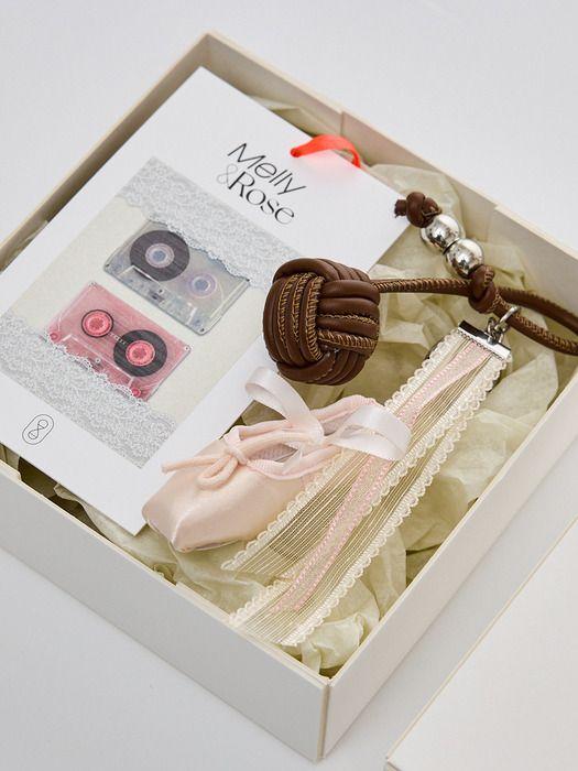 

Melly&Rose Ballet Shoes Key Ring(307683)_PINK FREE