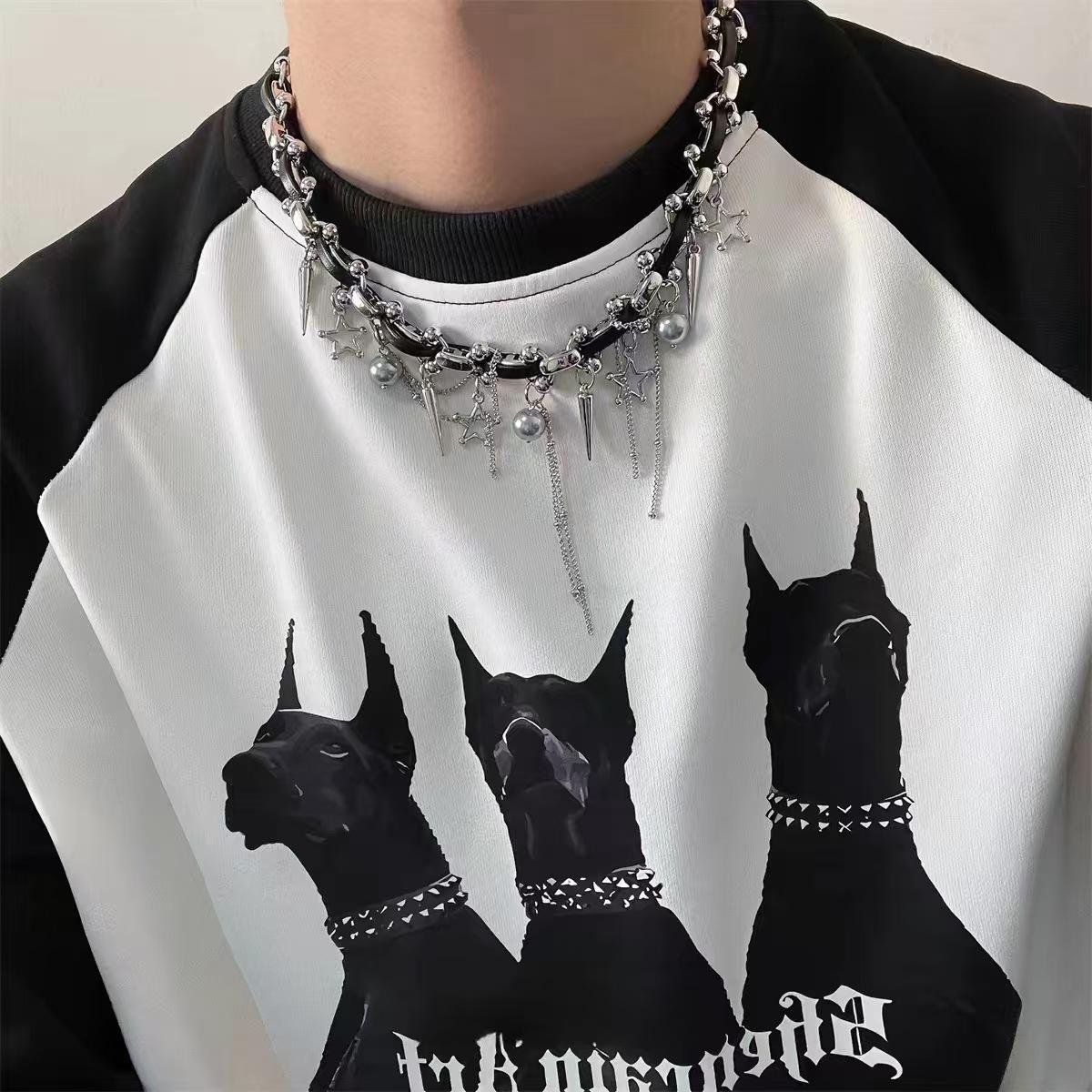 

Ожерелье из бисера Y2K со звездой - Титановая сталь, панк-готический стиль для женщин