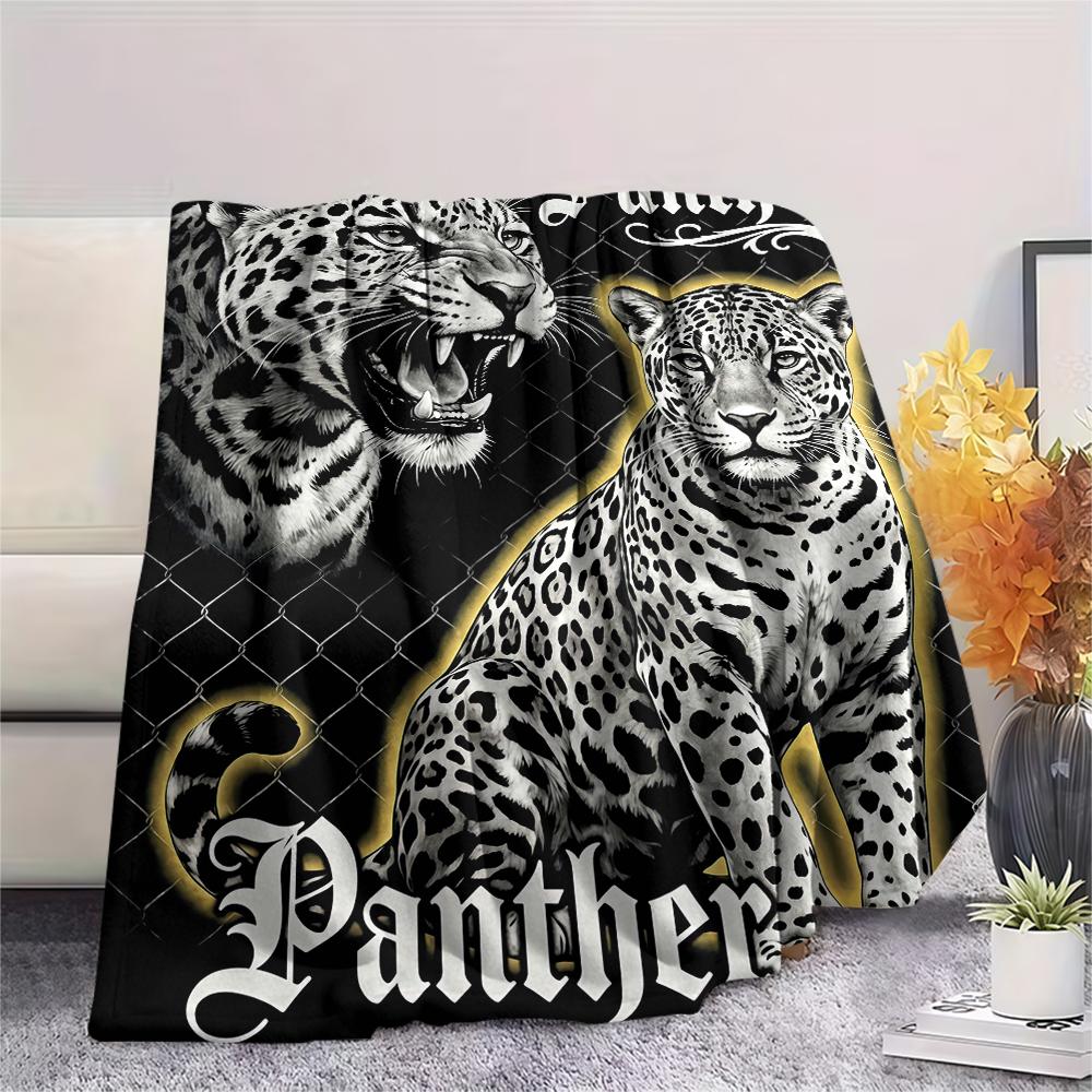 Split Mirror Lion Spider Print Flannel Blanket,High Quality Comfortable for All Seasons,Home Decor,Warmth and Comfort,Perfect for Christmas Gifts