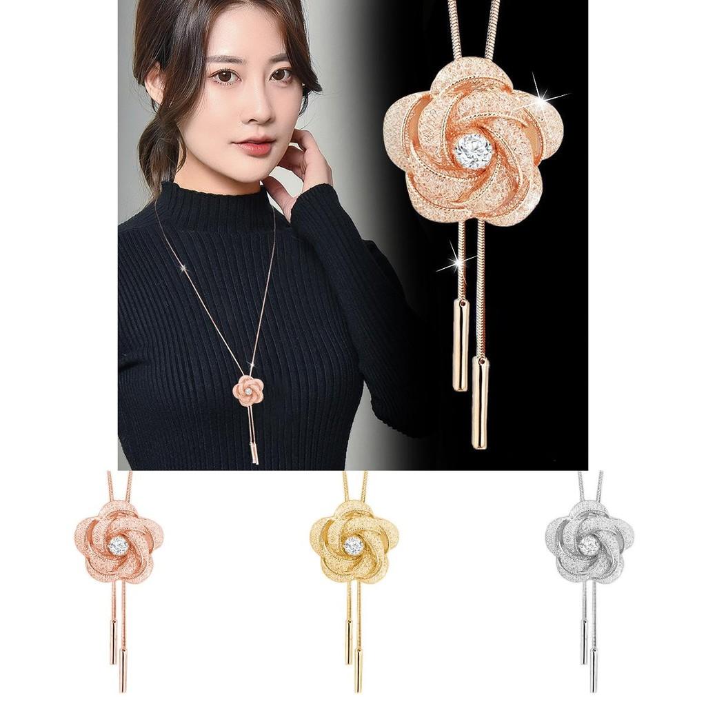 Versatile Stylish And Long Flower Pendant Sweater Necklace For Women In Colors Multiple
