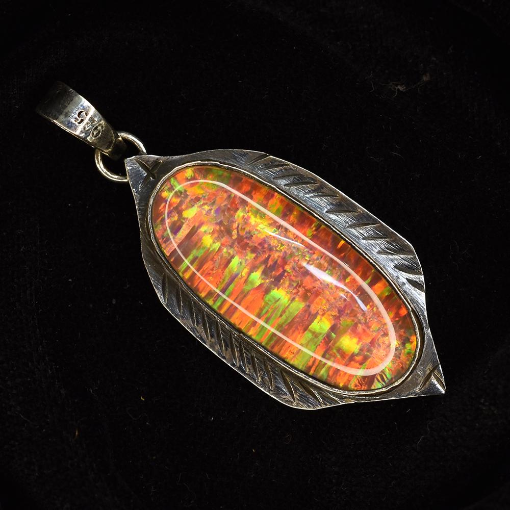 Certified 39 Ct 925 Sterling Silver Natural Oval Gemstone Pendant Gift For Dad
