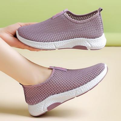 New Breathable, Lightweight and Versatile Casual Sports Shoes with Hollowed-out