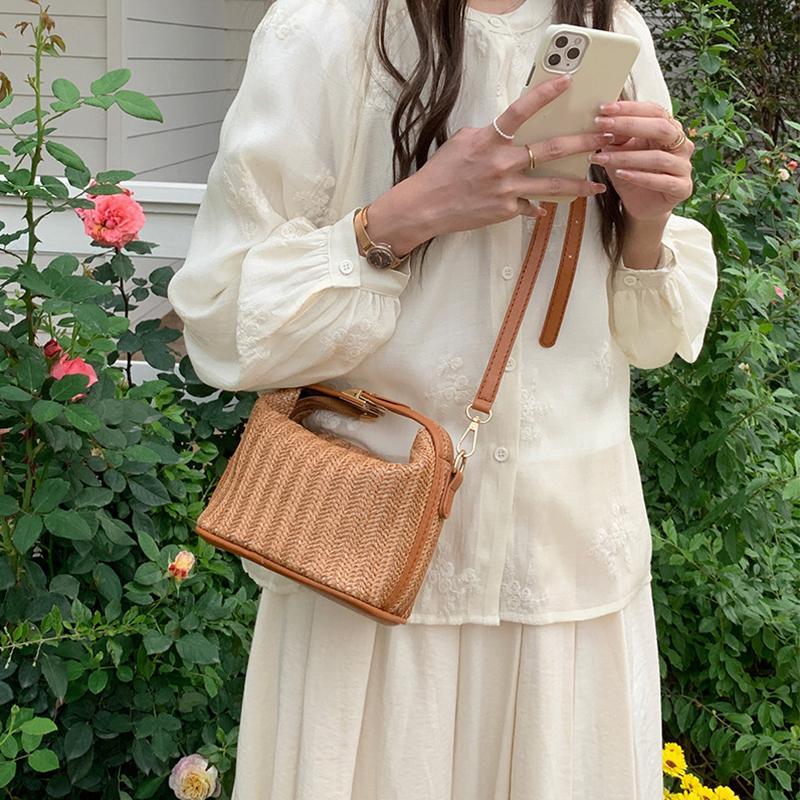 Retro Straw Crossbody Bag For Women Bohemian Small Knitting Summer Purse And Handbag Vacational Bucket Beach Bags