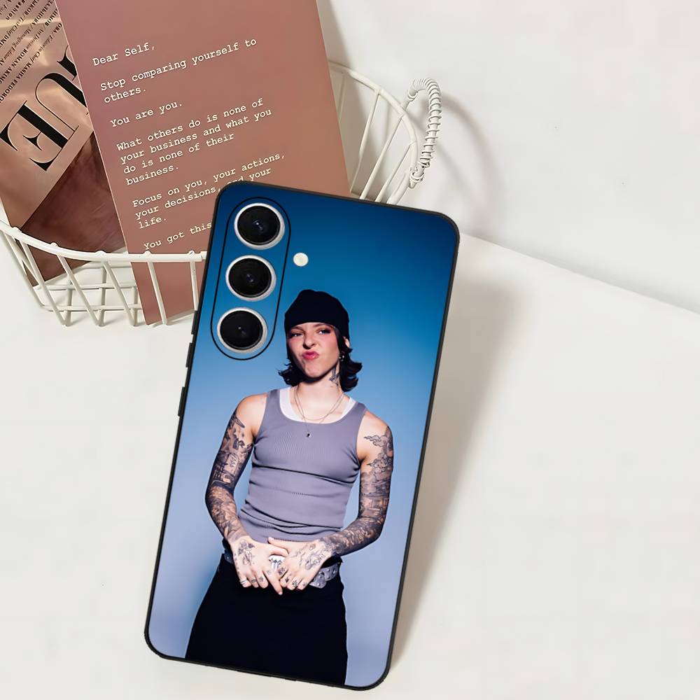 Classic Y-Young M-Miko Music Singer Phone Case For Samsung S 24 Fe 25 Ultra Plus 20 Lite 21 30 22 23 24 22 Ultra 5G Fundas