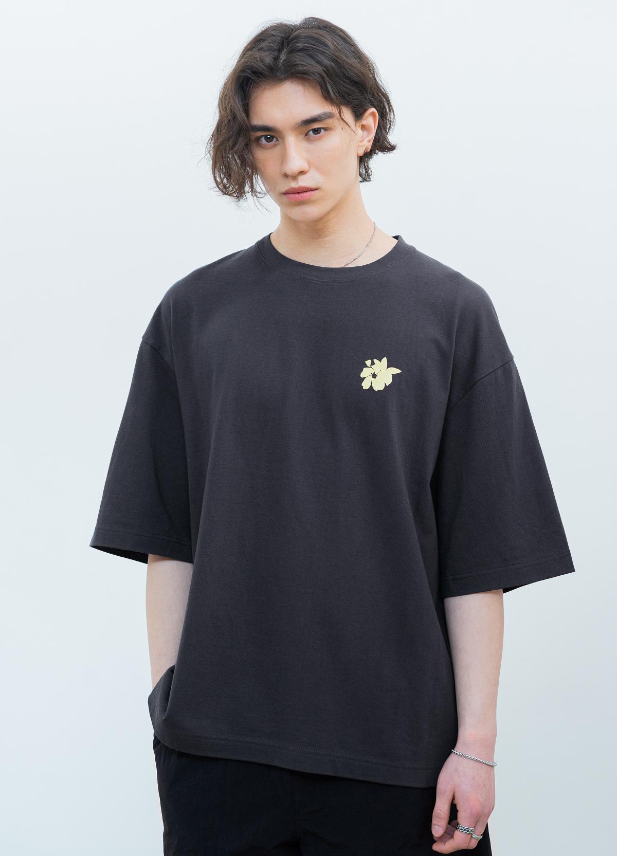 Asei Chateau De Print Oversized T-Shirt Charcoal M