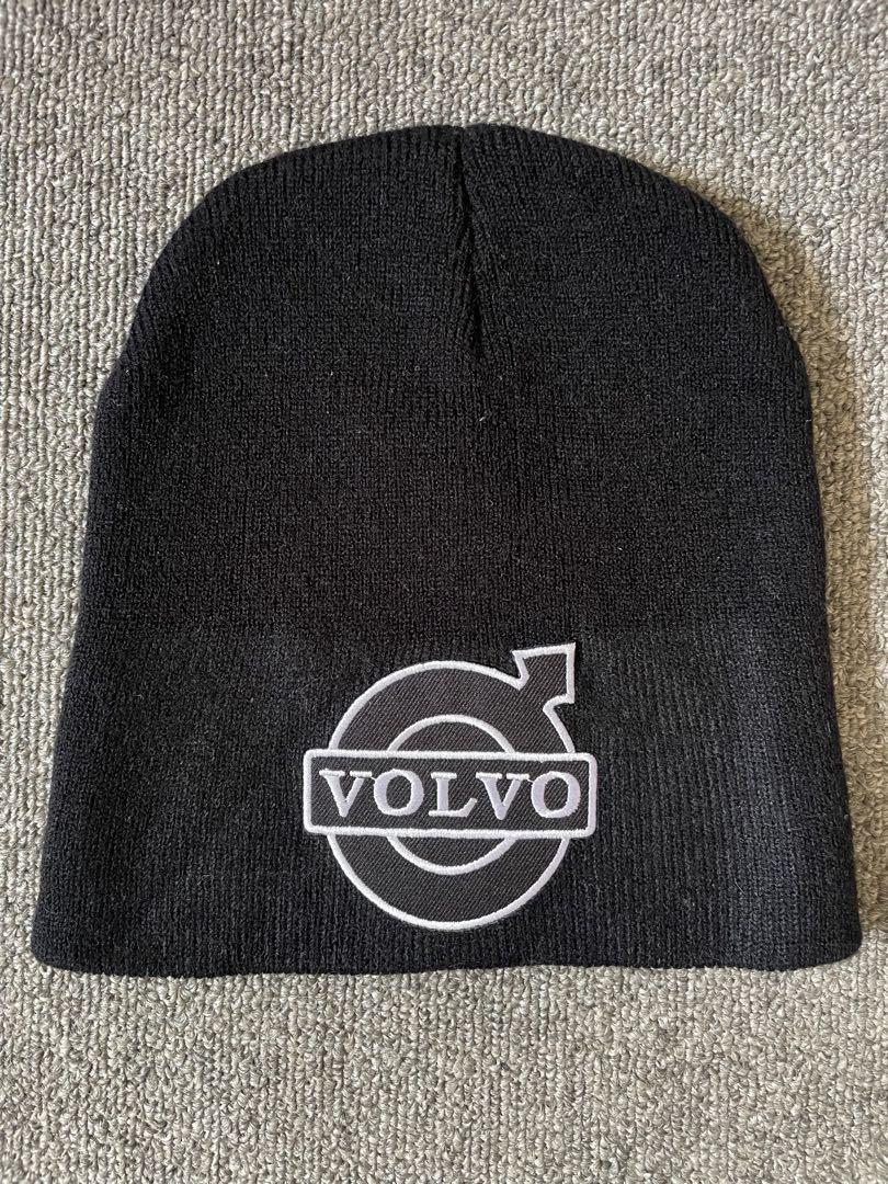 

[Б/У] Черная вязаная шапка с логотипом VOLVO