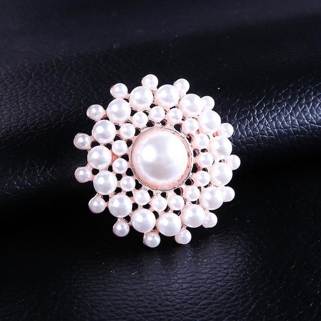 

Элегантные круглые броши с цветком, броши с искусственным жемчугом, свадебная брошь, булавки, ювелирная одежда, свадебные аксессуары, подарки для мамы