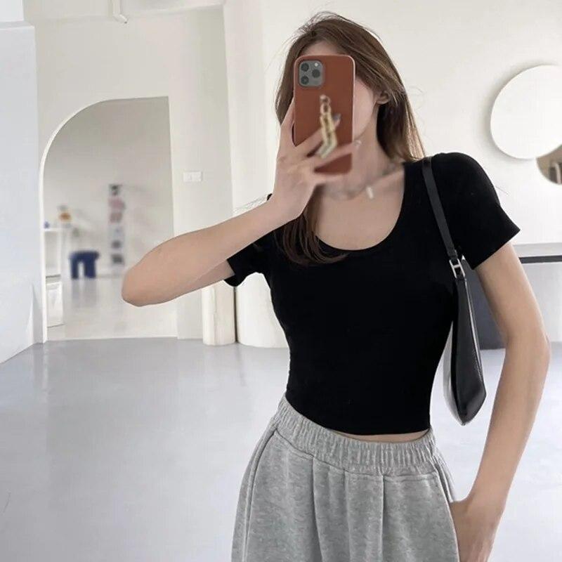 Kvinner Crop Top Firkantet Neck Slim Fit Kortermet Ensfarget Uformell Tee T-skjorte Workout Yoga Top Base Shirt