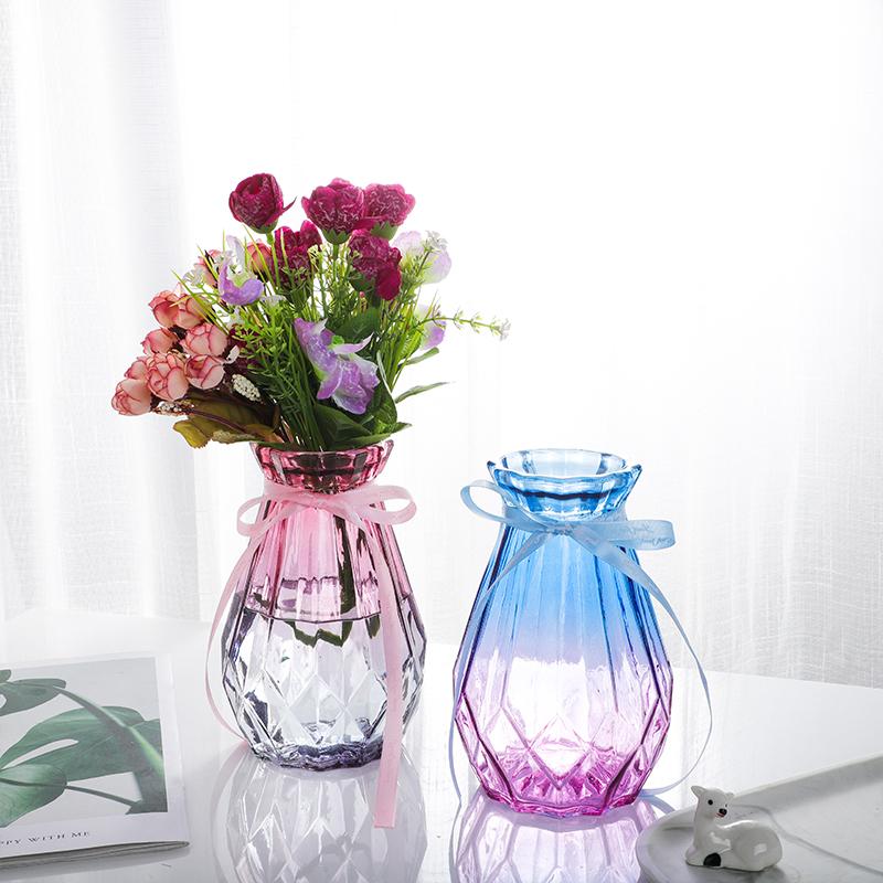 Gradient Glass Vase with Geometric Faceted Design Flower Vase for Wedding Centerpiece Arrangements Home Office Decor Floreros
