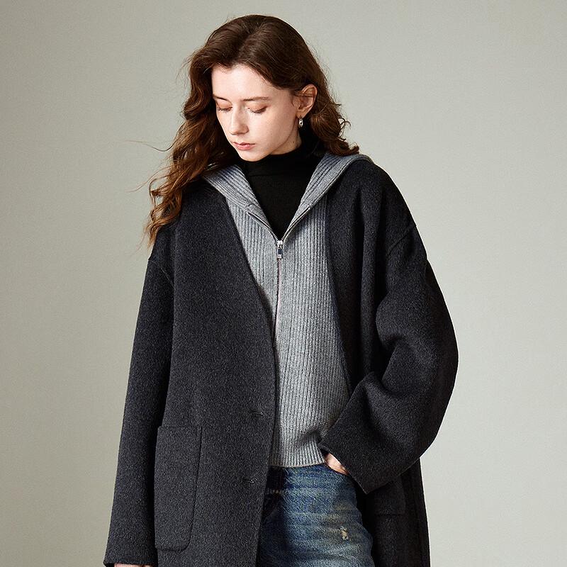 Chuyu Women's 2025 Winter Hooded Knit Sleeveless Vest