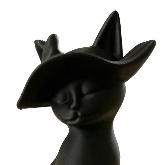 Desktop Ornament 3D Printed Hat-Wearing Cat Shape Figurine Integrated Molding Sculpture Decorative Desktop Accessory