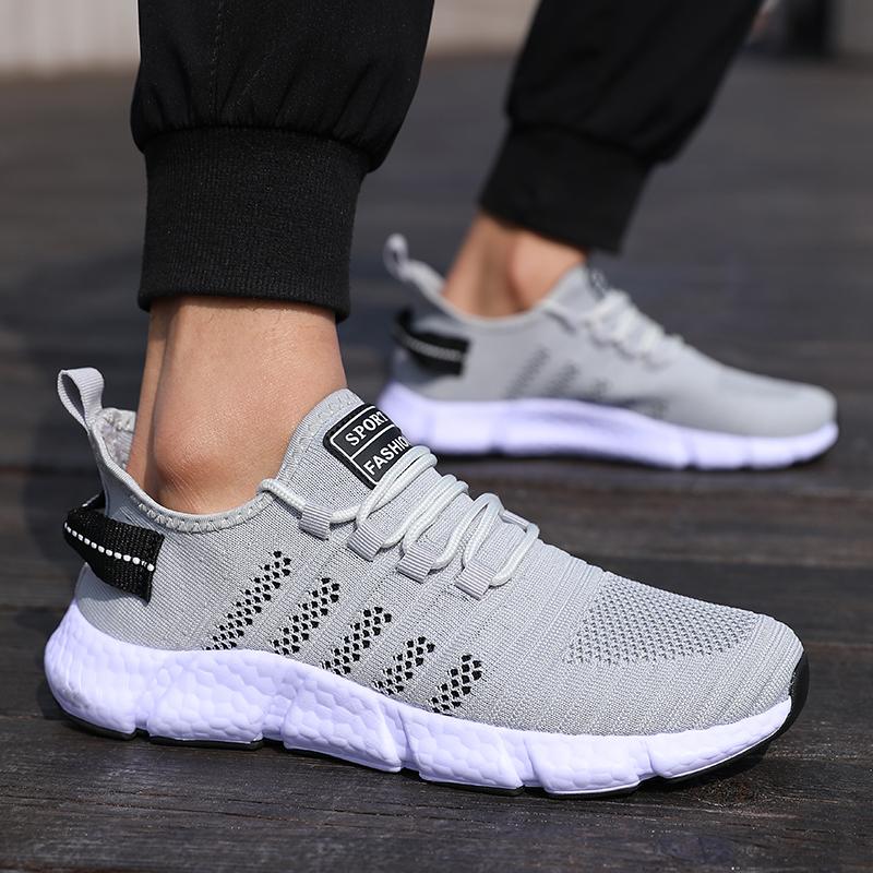 New Men'S Cushioned Running Shoes Knitted Mesh Breathable Soft Soled Sneakers Fashion Forward Lightweight Outdoor Exercise Shoes