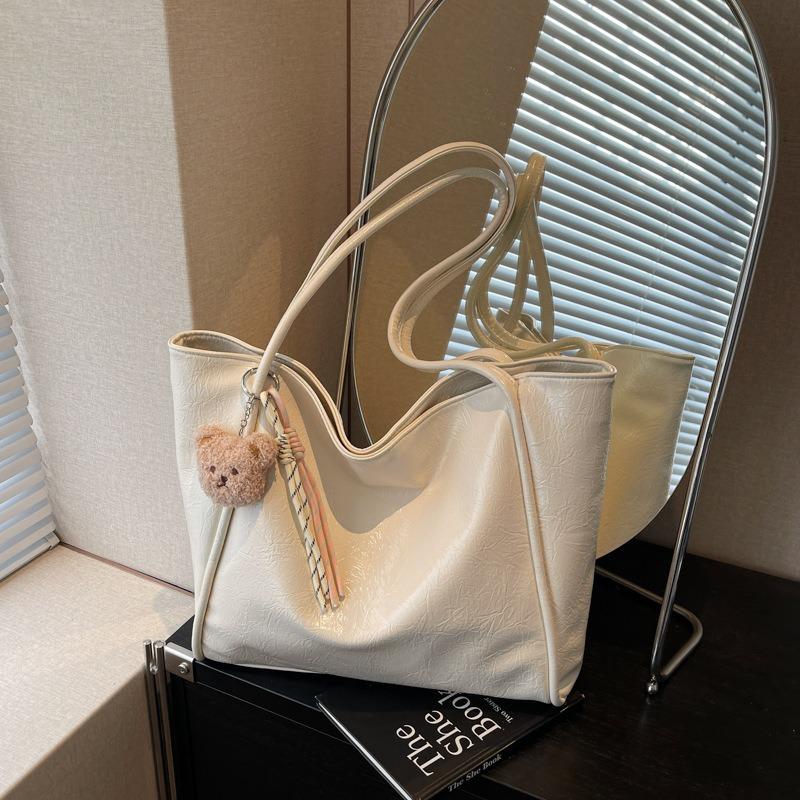 Casual large-capacity bag women's new fashion versatile shoulder bag high-end portable tote bag