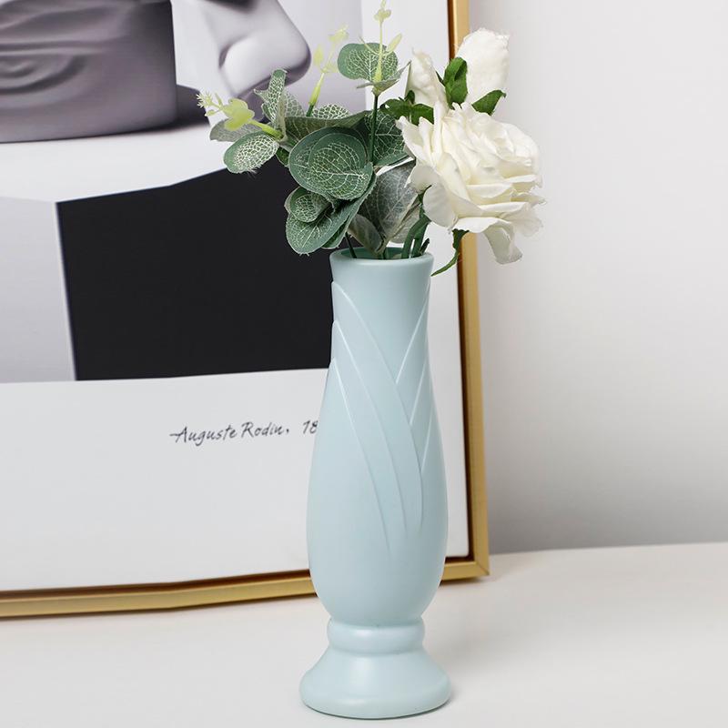 Nordic Style Petal-Shaped Drop-Resistant Plastic Vase - Minimalist Imitation Porcelain Flower Pot for Home Décor
