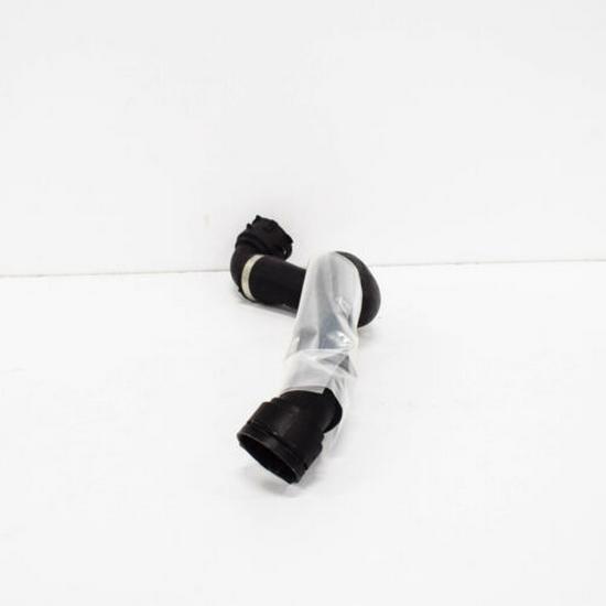 A2055013991 Lower Radiator Hose for Mercedes-Benz 205 C200, C180, Etc.