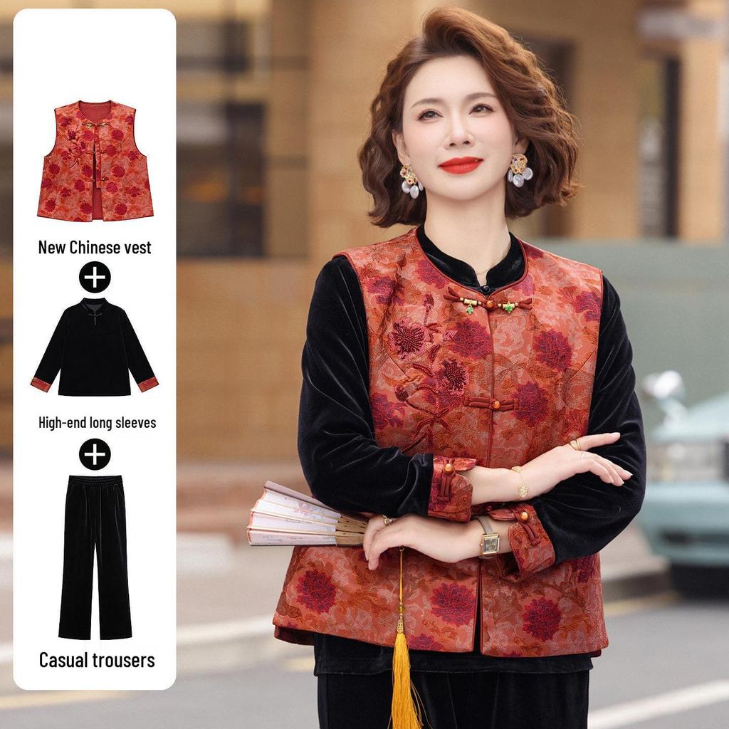 Elegant Spring & Autumn Velvet Suit for Middle-aged and Elderly Mothers