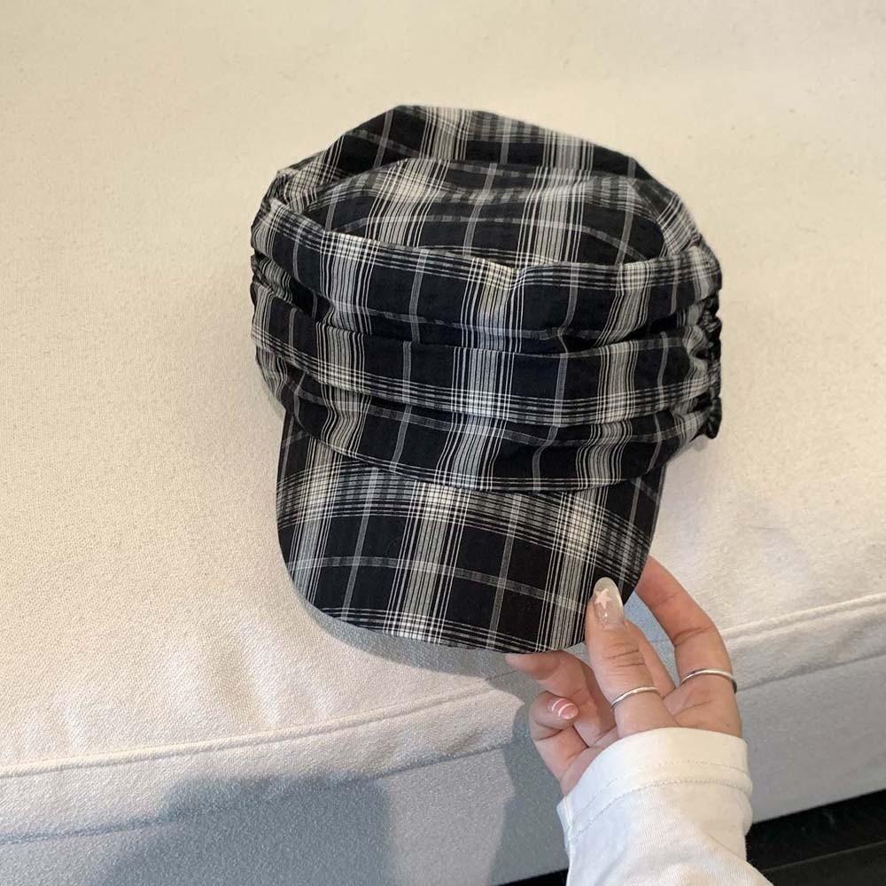 

Vintage Looking Plaid Pleated Equestrian Hat Japanese Style Solid Color Peaked Flat Cap Retro British Style Sun Protection Hat
