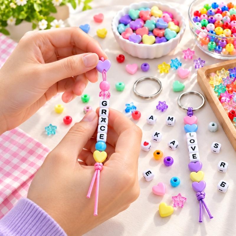 DIY Beaded Keychain Craft Kit, 566-Piece Set with Letter Beads, Cords and Metal Key Rings for Personalized Name Designs