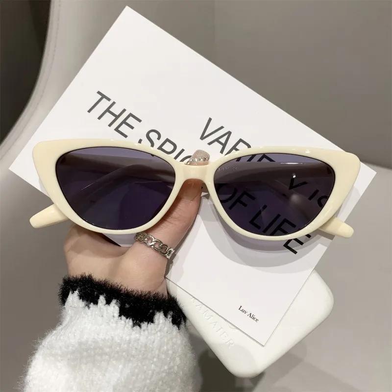 Luxury Design Sunglasses for Women Unisex Outdoor Travel UV400 Goggle Shades Ladies Fashion New Trend Cat Eye Sun Glasses