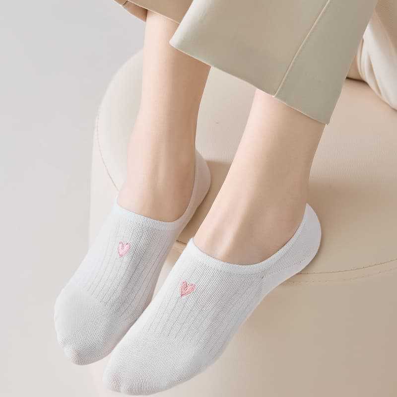 Women's Spring and Summer Thin Sweet Cartoon Embroidered Silicone Non Slip Bow Breathable Boat Socks
