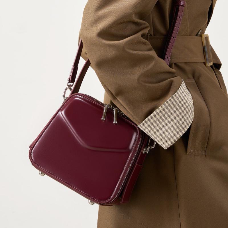 "Women's Genuine Leather Ear Hanging Commuter Crossbody & Handheld Bag - 2025 Spring/Summer Collection"