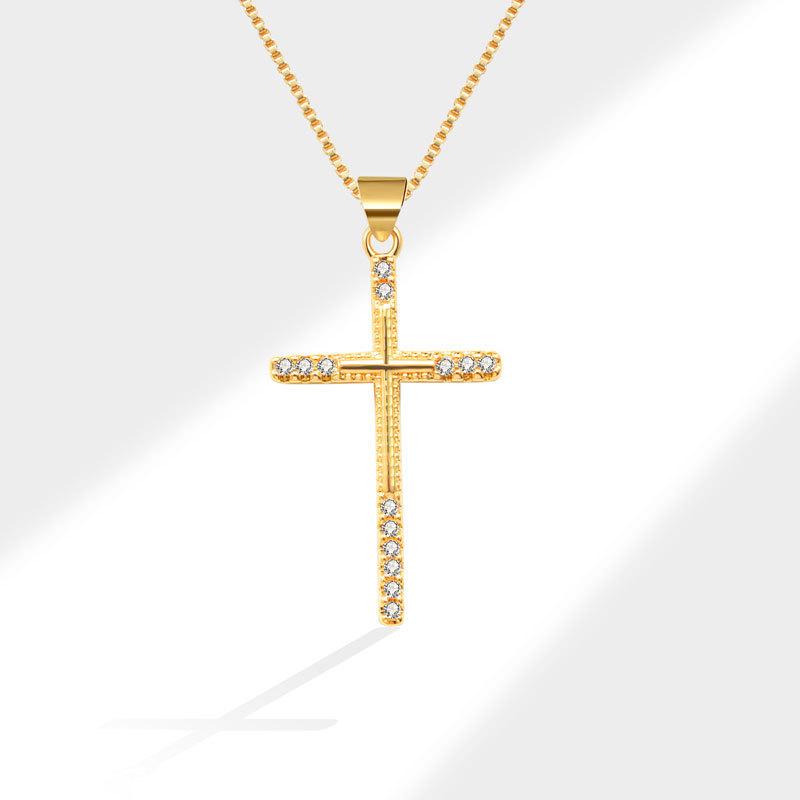 Heart Cross Zircon Pendant Necklace Delicate Clavicle Chain Fashionable Women Jewelry Accessory