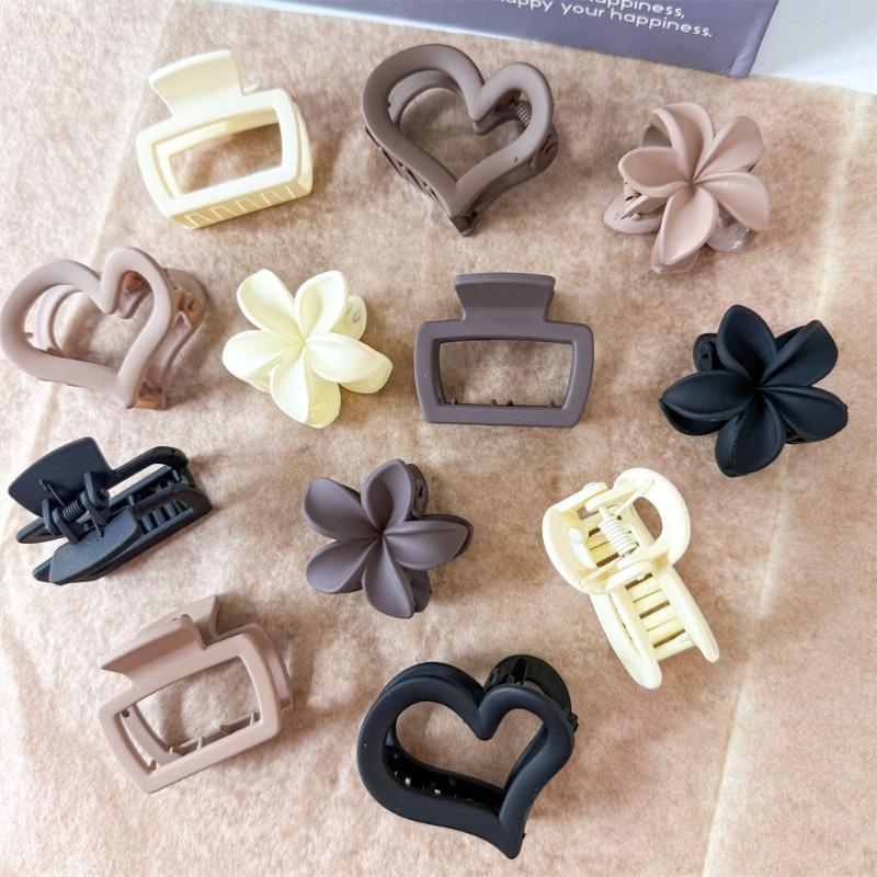 4PCS Medium Frosted Grab Clip Premium Geometric Hairpin Female Back of Head Clip Hairpin Headgear Hair Accessories