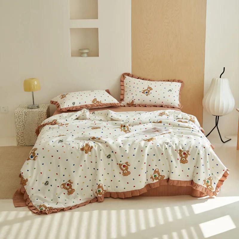 Botanical Flowers Pattern Ruffled Quilt Summer Cool Air Conditioning Quilt Skin-friendly Soft Thin Blanket for Kids Boys Girls