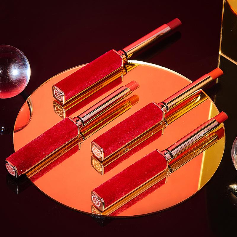 Yuli Yula Soft Velvet Lipstick: Long-lasting, non-drying, matte finish, beginner-friendly, authentic tube lipstick.