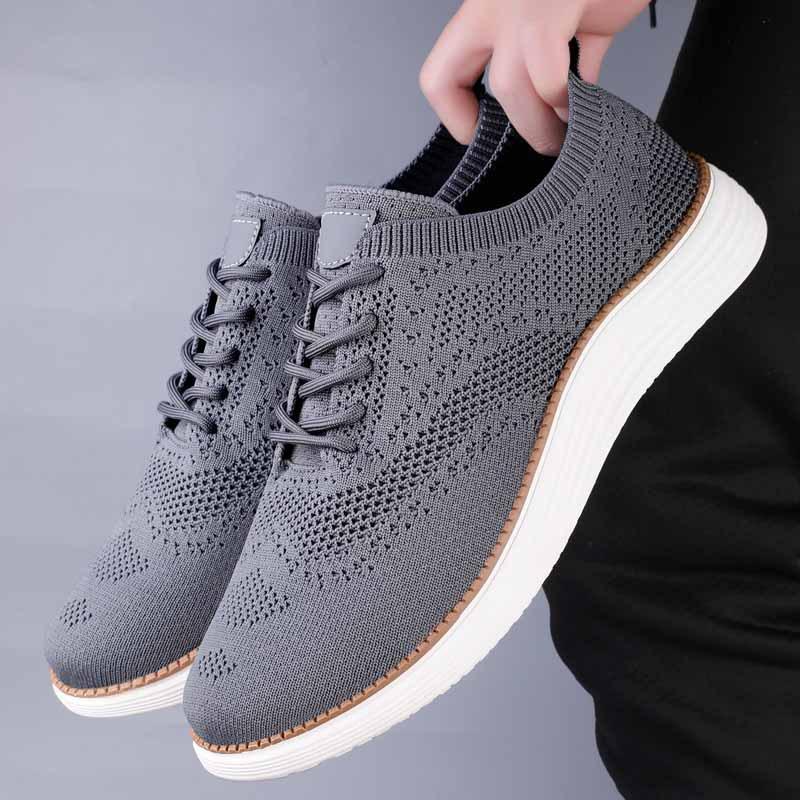 New Comfortable Men and Women Shoes Casual Shoes Breathable Fly Knit Sports Shoes Knitted Mesh Uppers Running and Sports Shoes